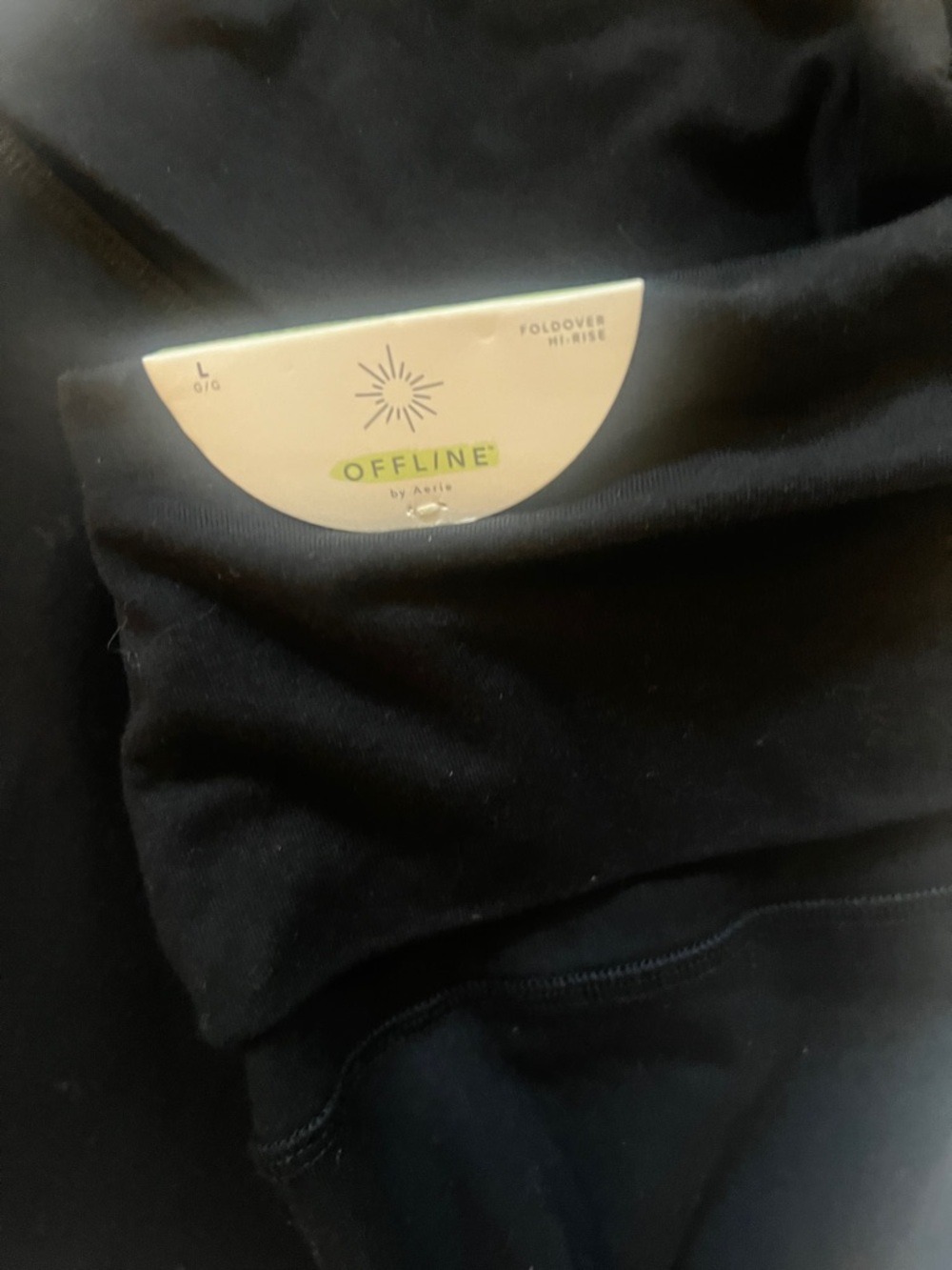 Black Wide-Leg Yoga Pants with Fold-Over Waistband - Picture 8 of 10